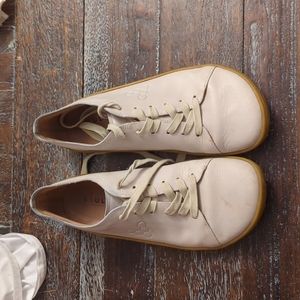 Vivobarefoot soul of Africa leather shoes size 45